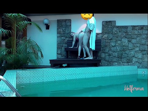 ❤️ Bulla ancillam ad piscinam invitat, sed fervido resistere non potuit Homemade porn at la.vegasservice.ru